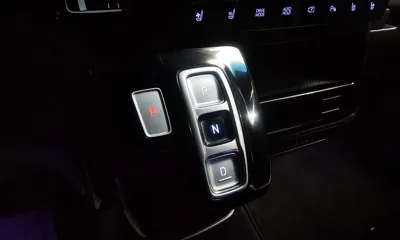 Hyundai Staria 2023, 67243 км, за 20746.61 USD - фото 9