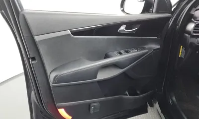 Kia Sorento 2019, 97017 км, за 10278.44 USD - фото 24