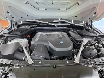 BMW 5-Series 2026, 4099 км, за 41959.44 USD - фото 6