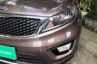 Kia Sportage R · 2015 год