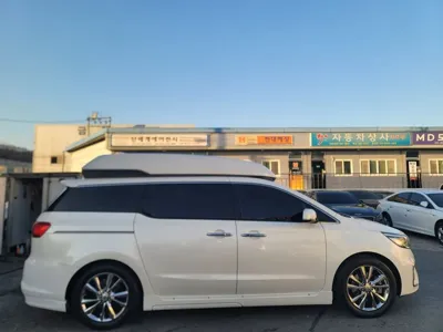 Kia Canival 2019, 111246 км, за 12651.28 USD