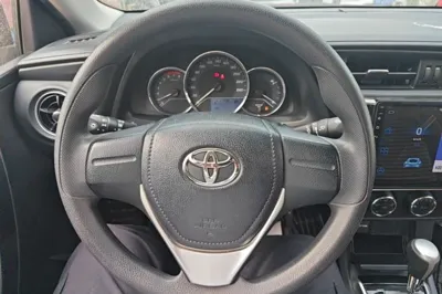 Toyota Corolla 2017, 70100 км, за 8896 USD - фото 13