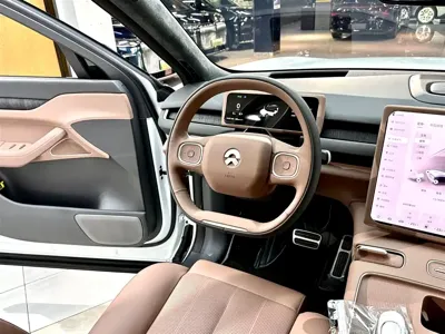 Nio ES8 2023, 8800 км, за 38132.25 USD - фото 11