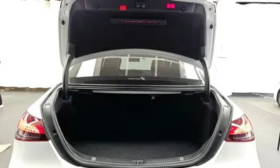 Mercedes-Benz E-Class 2021, 46497 км, за 19755.53 USD - фото 20