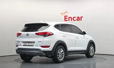 Hyundai Tucson 2017, 75404 км, за 6641.92 USD
