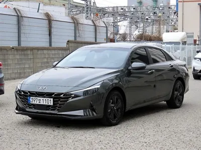 Hyundai Avante · 2023 год