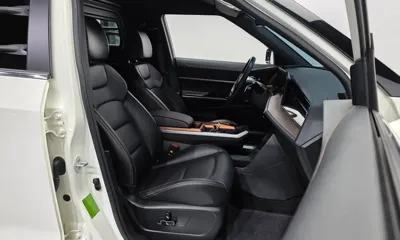 KG_Mobility_Ssangyong Torres 2025, 43607 км, за 15628.05 USD - фото 11