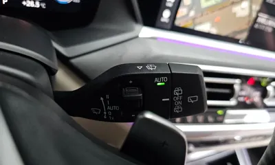 BMW X7 2021, 50183 км, за 48837.64 USD - фото 39