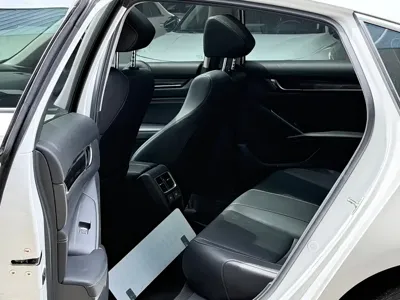 Honda Accord 2022, 40000 км, за 15567.68 USD - фото 8