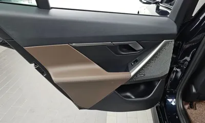 BMW 5-Series 2024, 28695 км, за 40307.34 USD - фото 25