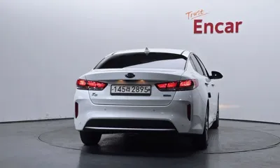 Kia K5 2016, 218648 км, за 4135.49 USD