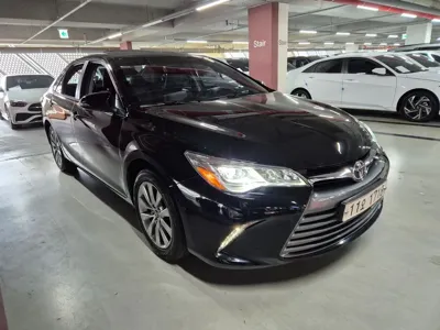 Toyota Camry · 2015 год