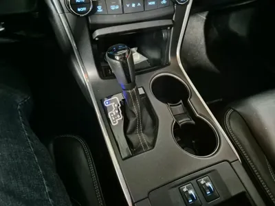 Toyota Camry 2015, 81617 км, за 7844.3 USD - фото 9