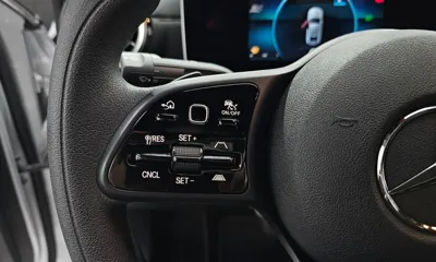 Mercedes-Benz A-Class 2020, 39937 км, за 11750.03 USD - фото 17