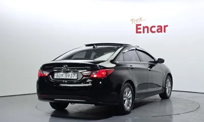 Hyundai Sonata 2010, 186334 км, за 1839.2 USD
