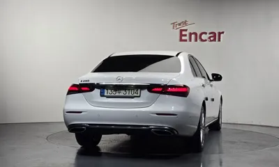 Mercedes-Benz E-Class 2021, 77007 км, за 24039.1 USD