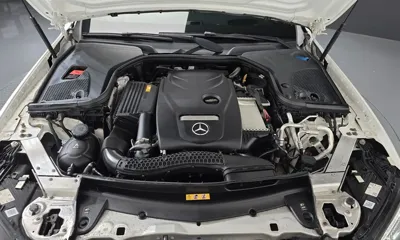 Mercedes-Benz E-Class 2021, 77007 км, за 24039.1 USD - фото 6