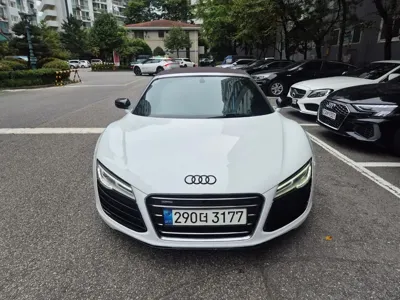 Audi R8 · 2013 год