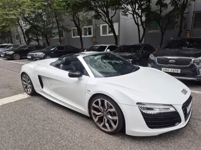 Audi R8 2013, 98800 км, за 39330.58 USD - фото 9