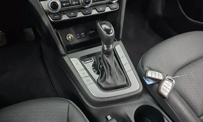 Hyundai Avante 2020, 86176 км, за 7475.78 USD - фото 9