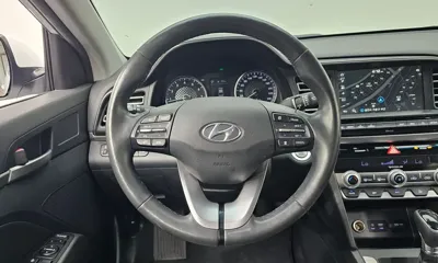 Hyundai Avante 2020, 86176 км, за 7475.78 USD - фото 13