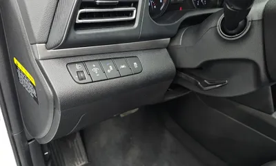 Hyundai Avante 2020, 86176 км, за 7475.78 USD - фото 15