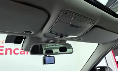 Mercedes-Benz C-Class 2015, 66206 км, за 9327.37 USD - фото 18
