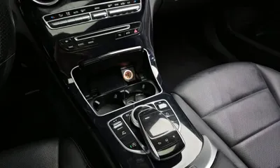 Mercedes-Benz C-Class 2015, 66206 км, за 9327.37 USD - фото 19