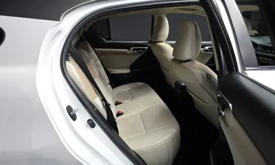 Lexus CT200h 2019, 124975 км, за 10814.34 USD - фото 12