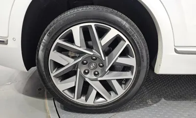 Hyundai Santafe 2023, 39075 км, за 28179.18 USD