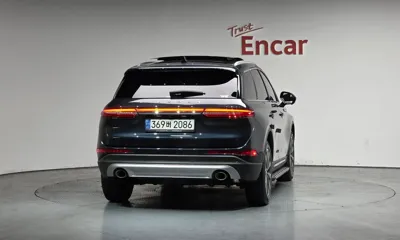 Lincoln Corsair 2021, 52429 км, за 15688.59 USD