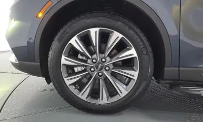 Lincoln Corsair 2021, 52429 км, за 15688.59 USD
