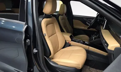 Lincoln Corsair 2021, 52429 км, за 15688.59 USD - фото 26