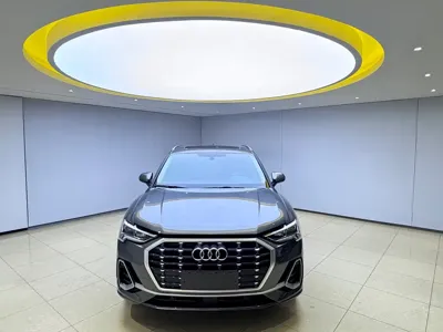 Audi Q3 2022, 24000 км, за 29251.93 USD