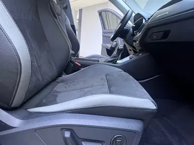 Audi Q3 2022, 24000 км, за 29251.93 USD - фото 22