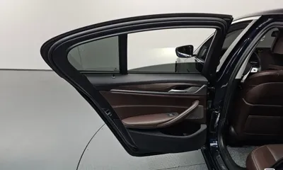 BMW 5-Series 2020, 90761 км, за 14212.07 USD - фото 25