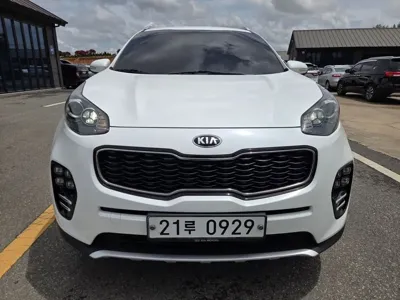 Kia Sportage 2016, 138093 км, за 7159.61 USD