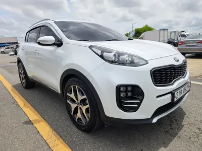 Kia Sportage 2016, 138093 км, за 7159.61 USD