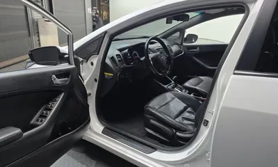 Kia K3 2018, 144275 км, за 5550.05 USD - фото 10