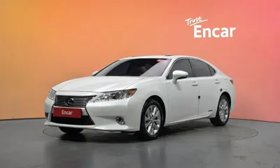 Lexus ES · 2015 год