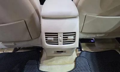 Lexus ES 2015, 118801 км, за 11270.36 USD - фото 28
