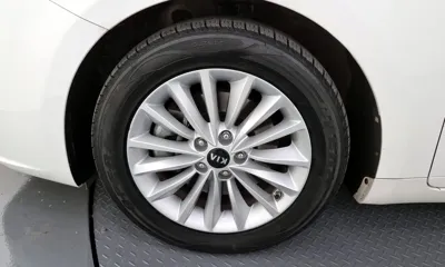 Kia K7 2016, 184365 км, за 4525.75 USD