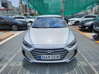 Hyundai Avante 2018, 174936 км, за 5016.29 USD