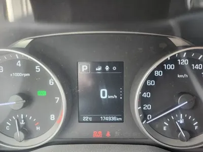 Hyundai Avante 2018, 174936 км, за 5016.29 USD - фото 16