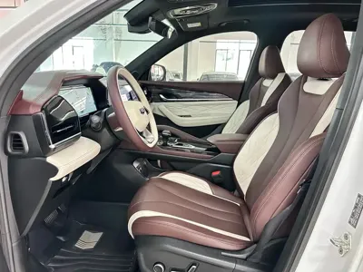 Geely Xingyue L 2022, 69000 км, за 11184.95 USD