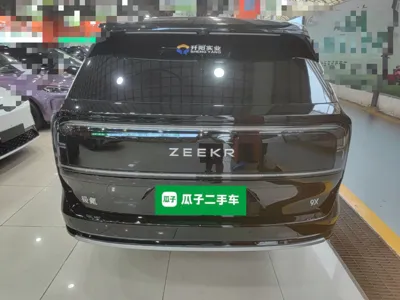 Zeekr 9X 2025, 10600 км, за 65747 USD