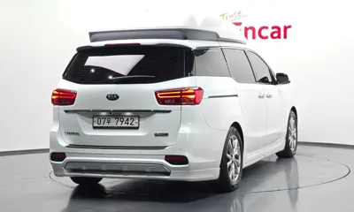 Kia Canival 2019, 78177 км, за 15938.08 USD