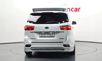 Kia Canival 2019, 78177 км, за 15938.08 USD