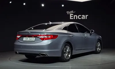 Hyundai Grandeur 2016, 165201 км, за 3284.29 USD