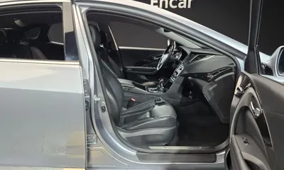 Hyundai Grandeur 2016, 165201 км, за 3284.29 USD - фото 10